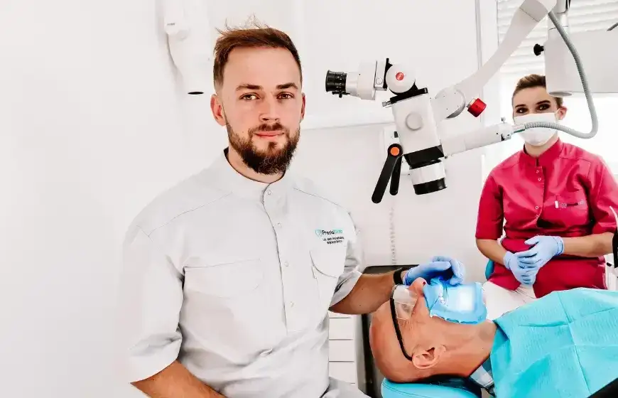 Lekarz dentysta czy stomatolog? Prawda o nazwach i uprawnieniach