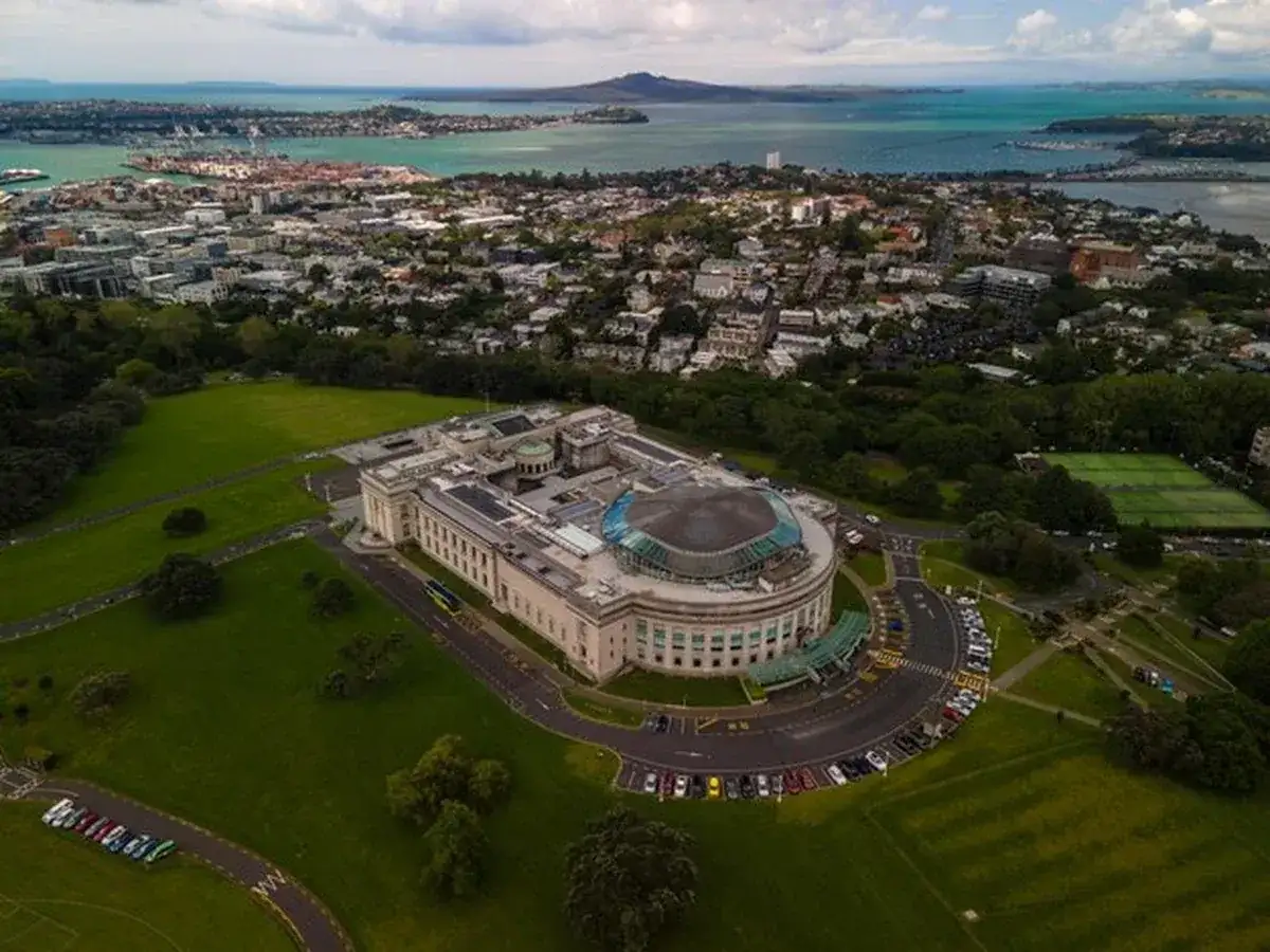 Jaka rzeka płynie przez Waszyngton D.C.? Odkryj Potomak!