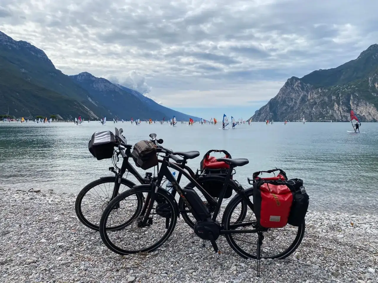 Ile kosztuje wypożyczenie roweru nad morzem? Ceny i porady na wakacje