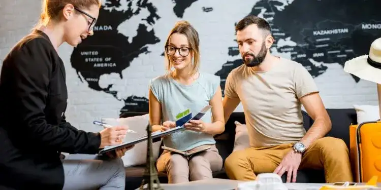 Jakie biura podróży polecają doświadczeni turyści: 5 sprawdzonych opcji