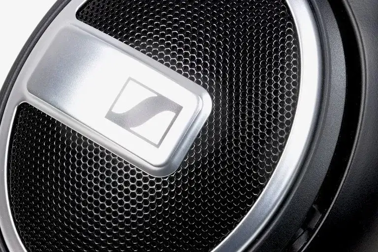 Sennheiser HD 599 recenzja: Czy te słuchawki są warte zakupu?