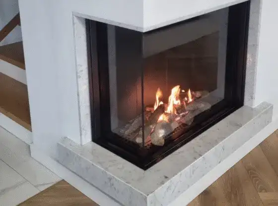 Jaki kominek z płaszczem wodnym na 100m2? Sprawdź, co wybrać!