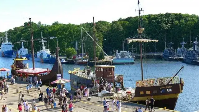 Gdzie można popłynąć z Kołobrzegu? Odkryj najlepsze rejsy i trasy