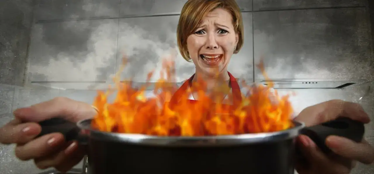 Jak usunąć zapach spalenizny z mieszkania? Skuteczne metody