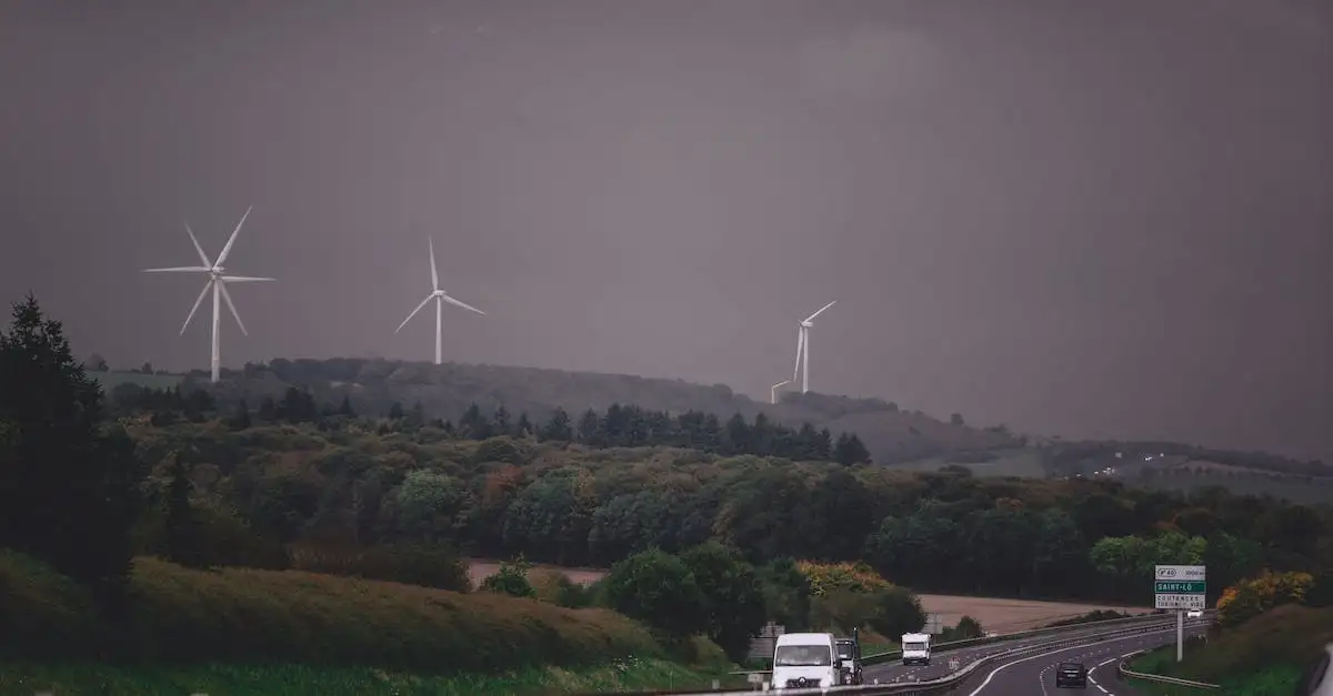Ile metrów ma wiatrak energetyczny? Wysokość wiatraka prądotwórczego
