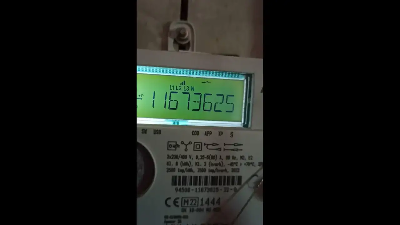 Migająca dioda na liczniku prądu: Co oznacza i kiedy się martwić?