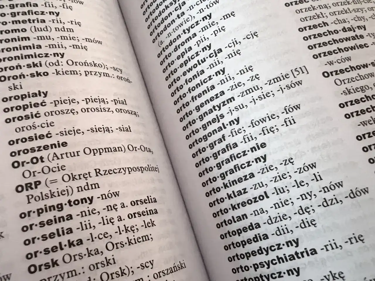 Pisownia "weekend": Jak pisać, odmieniać i nie popełniać błędów?