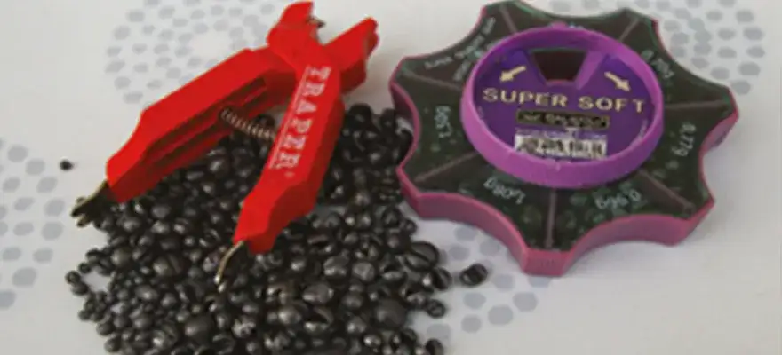 Spławik na żywca: Jak dobrać gramaturę? Poradnik eksperta