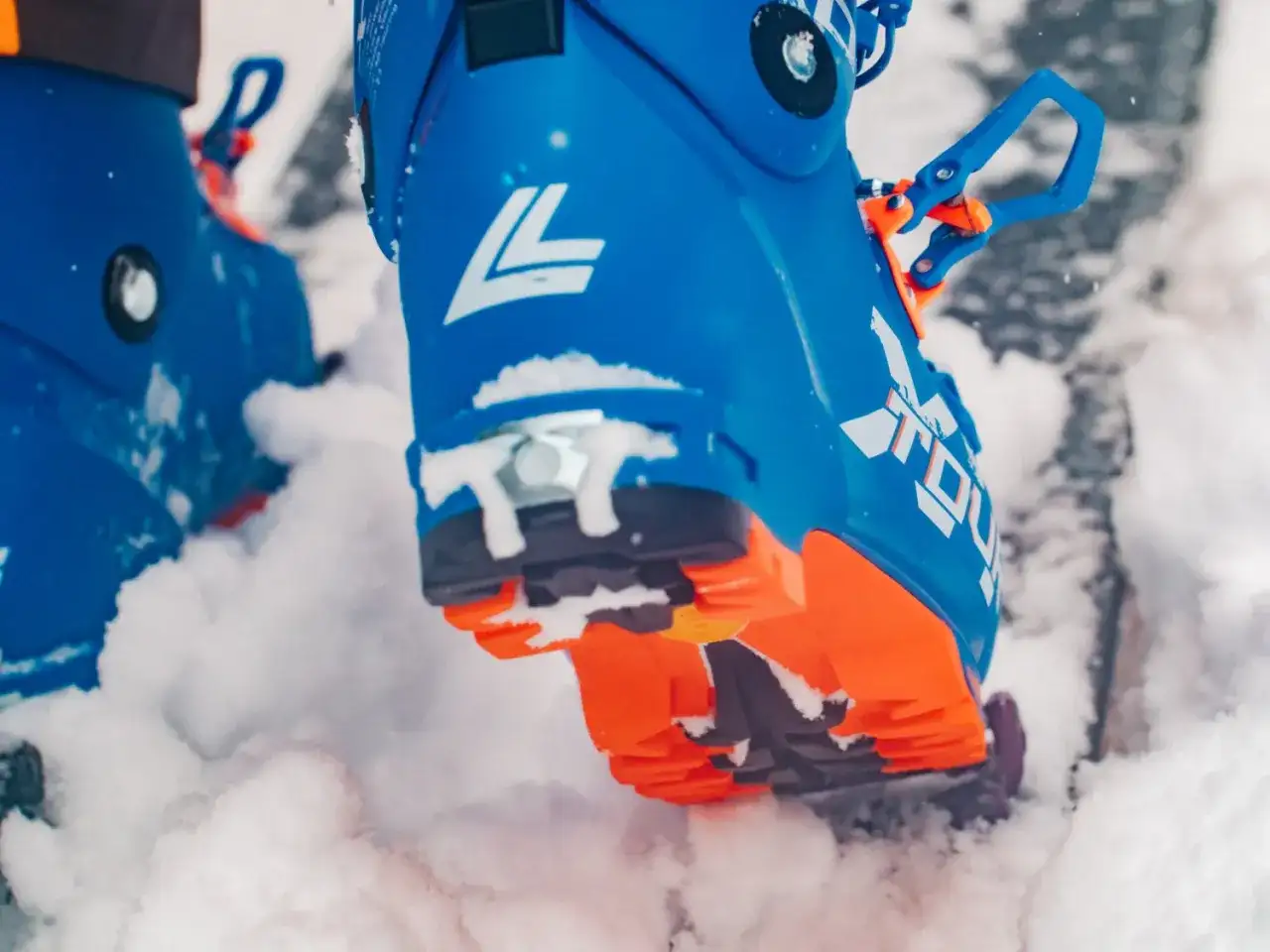 Dlaczego profesjonalni narciarze wybierają buty Lange? Sekrety!
