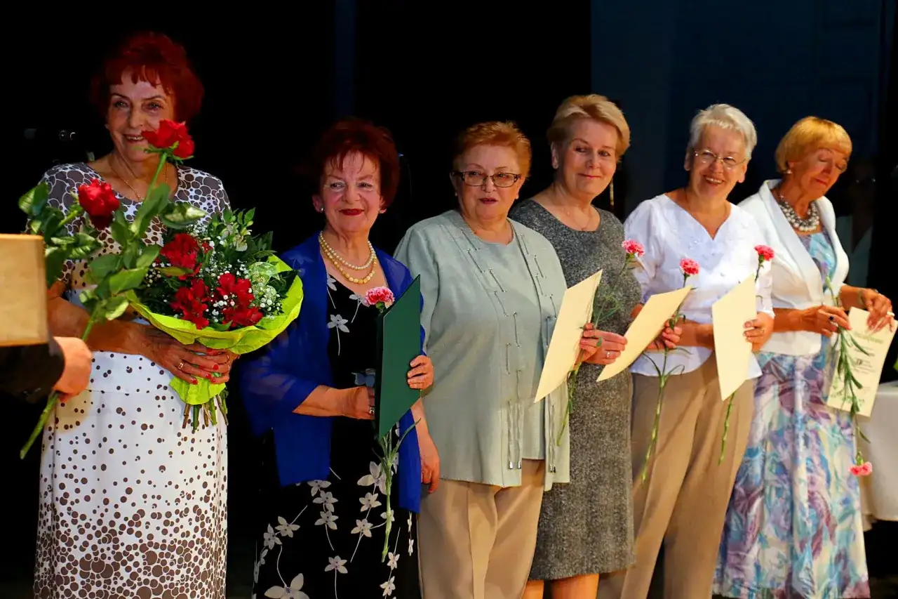 Uniwersytet trzeciego wieku Mrągowo - aktywności dla seniorów i społeczność