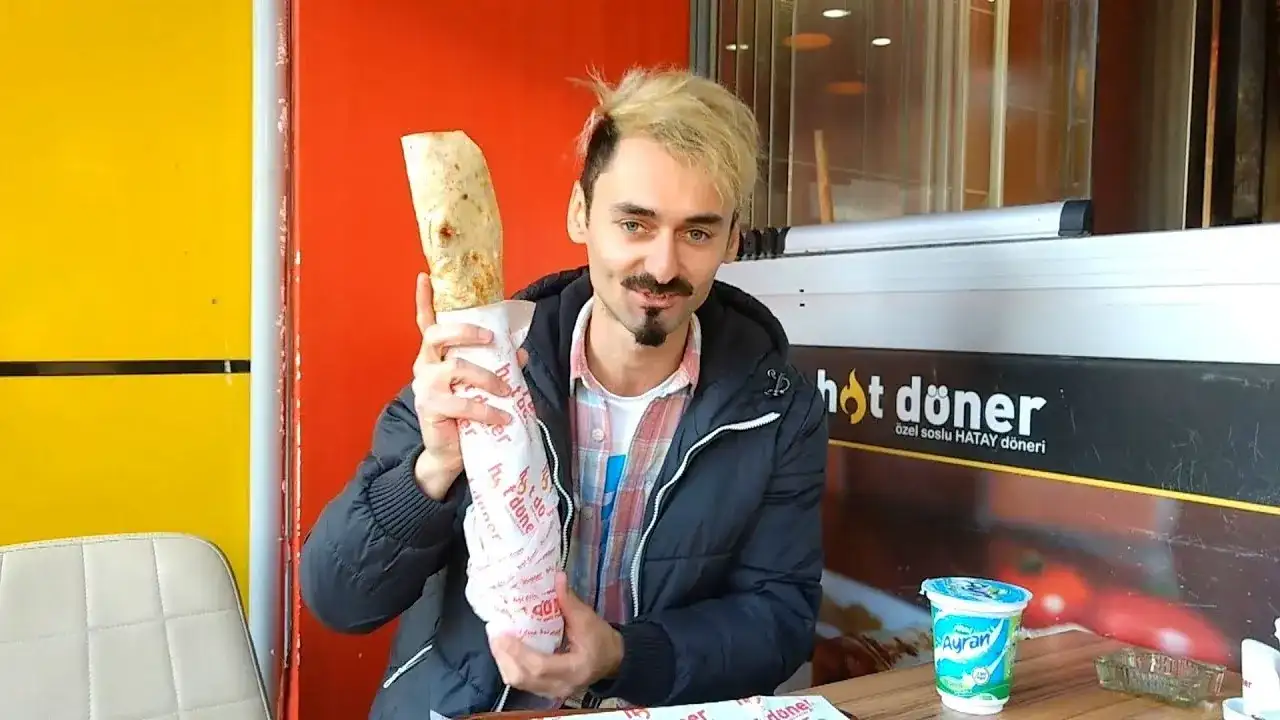 Jak wygląda kebab w Turcji? Odkryj jego różnorodność i smak