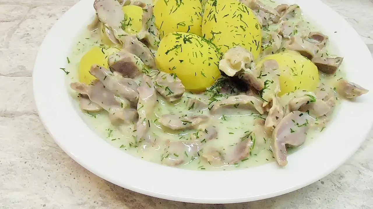 Jak zrobić sos z żołądków drobiowych, który zachwyci Twoich gości