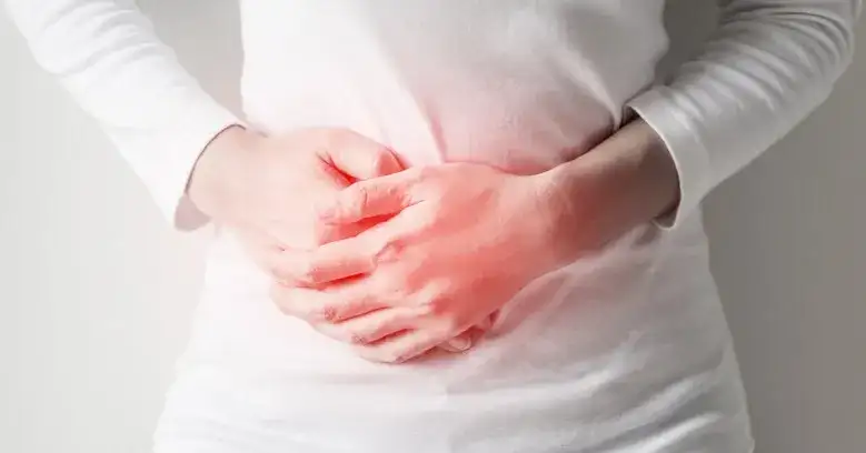 Co oznacza ból brzucha? Przyczyny, objawy i kiedy do lekarza