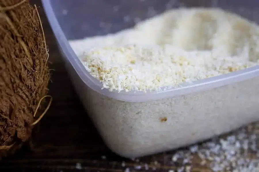 Jak zrobić mąkę kokosową w domu - prosty przepis krok po kroku