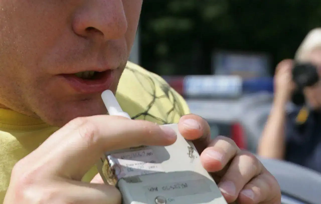 Kiedy policja może wejść na teren prywatny? Poznaj swoje prawa