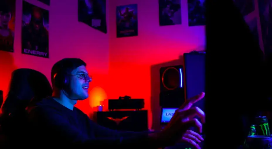 Którą platformę wybrać do gier online? Porównanie dostępnych opcji