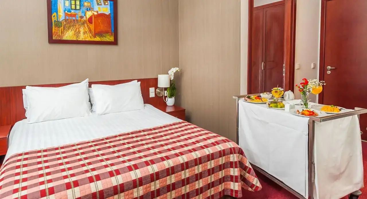 Ile kosztuje nocleg w Krakowie? Ceny, które mogą Cię zaskoczyć