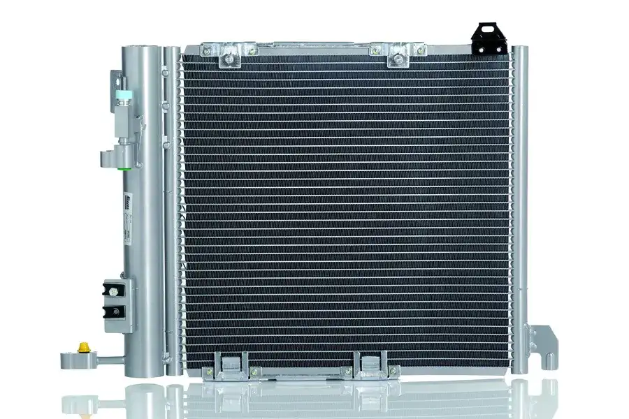 Chłodnica klimatyzacji nowa czy używana - co wybrać, by nie żałować?