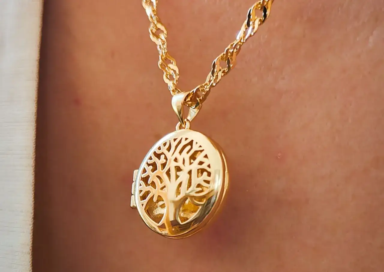 Znaczenie drzewka szczęścia w biżuterii – odkryj jego moc i symbolikę