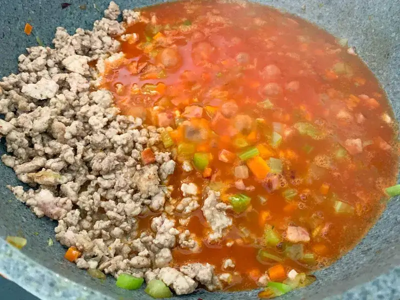 Jakie mięso mielone do spaghetti wybrać, aby zachwycić smakiem?