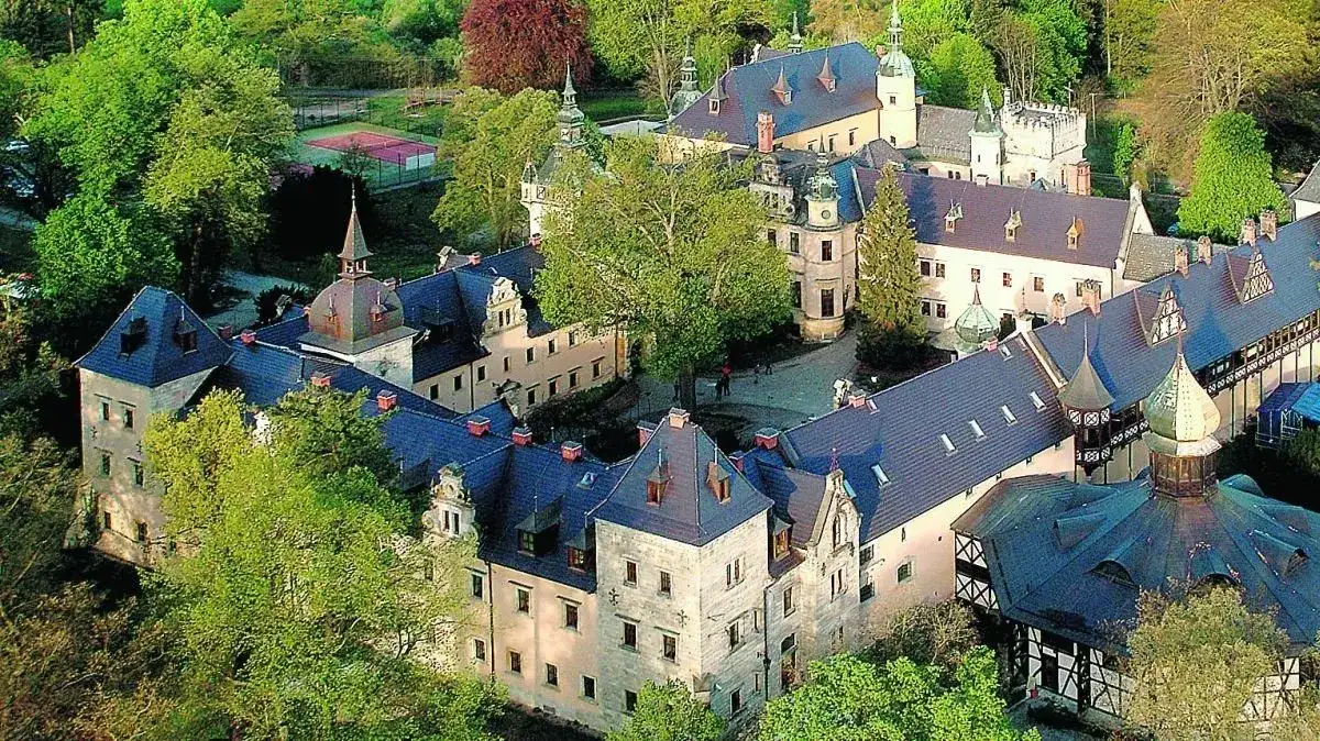 Zamek Kliczków: Fascynująca historia dolnośląskiej rezydencji