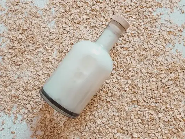 Napój owsiany właściwości – odkryj zdrowotne korzyści i ryzyka