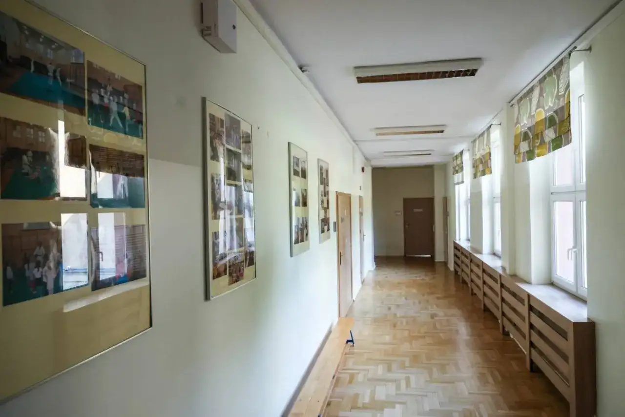 Kiedy biologia w szkole podstawowej? Start w 5. klasie i zmiany od 2026