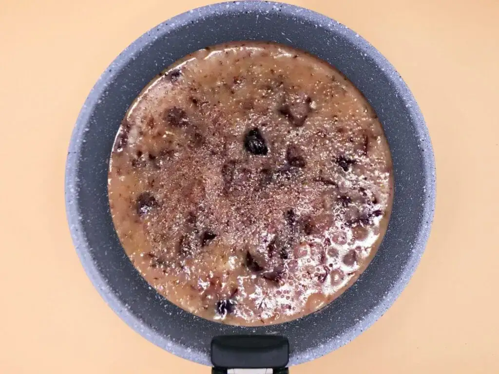 Jak dietetycznie zagęścić sos i uniknąć zbędnych kalorii