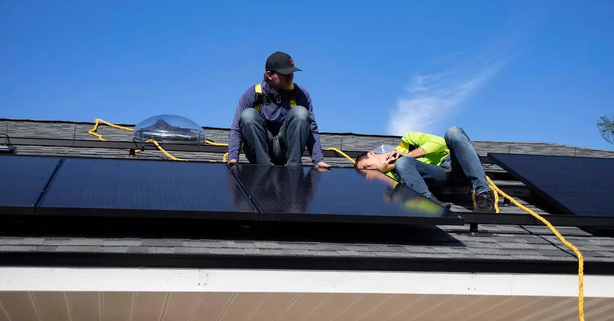  Ile waży panel fotowoltaiczny? Sprawdź wagę paneli i jak to wpływa na montaż