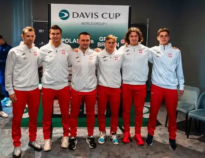 Gdzie oglądać Puchar Davisa? Sprawdź najlepsze transmisje w Polsce