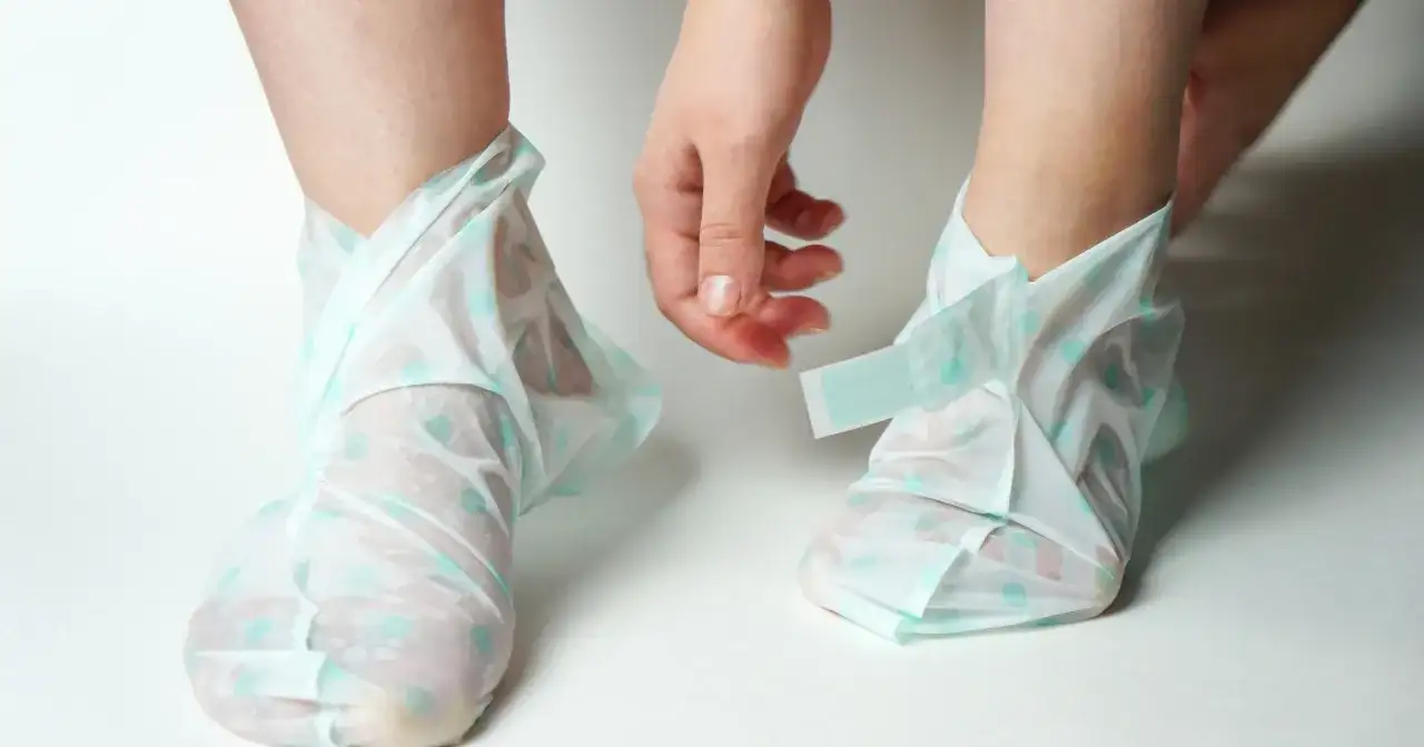 Jak często skarpetki złuszczające? Sekret gładkich stóp bez ryzyka