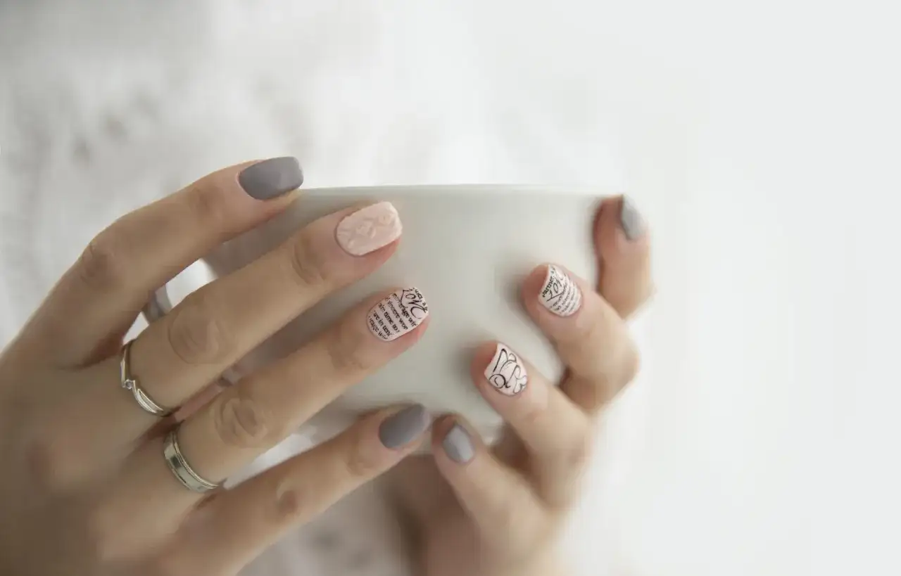 IBX czy manicure japoński - porównanie zabiegów na paznokcie