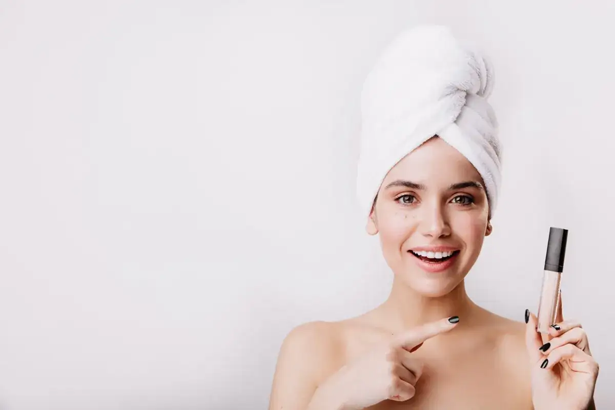 Jak wybrać idealny kolor korektora pod oczy dla swojej cery