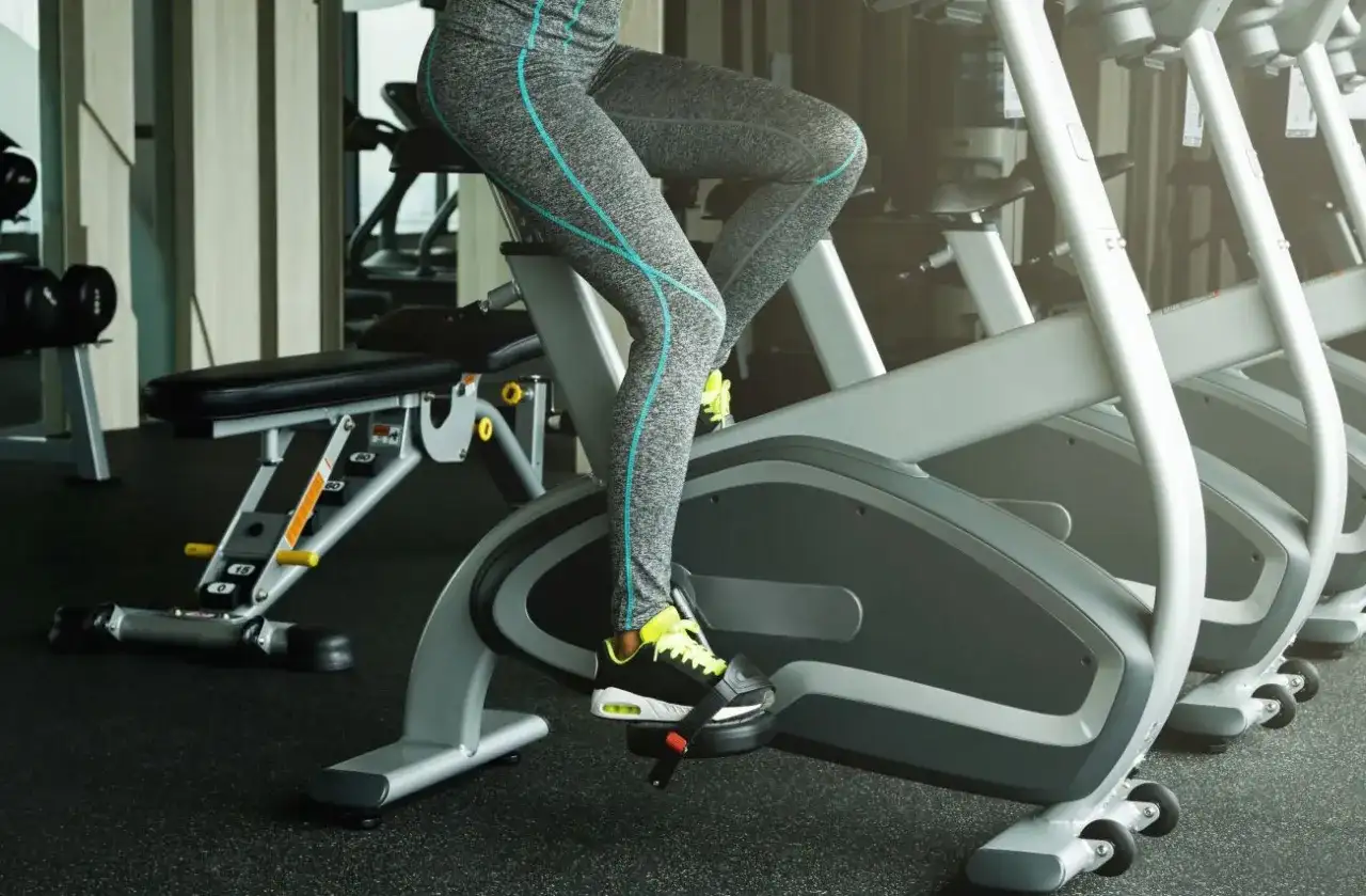 Ile kosztuje rowerek stacjonarny? Nie przepłacaj! Wybierz mądrze