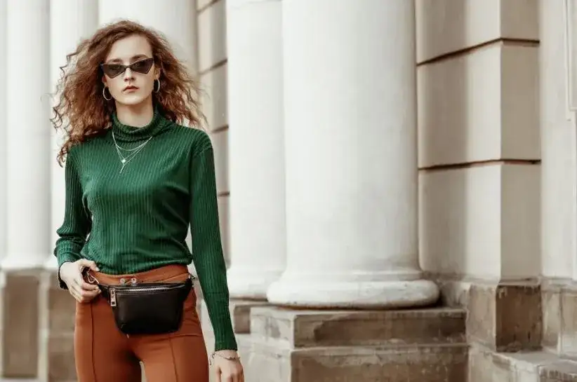 Jakie spodnie do zielonej koszuli? Odkryj idealne połączenia!