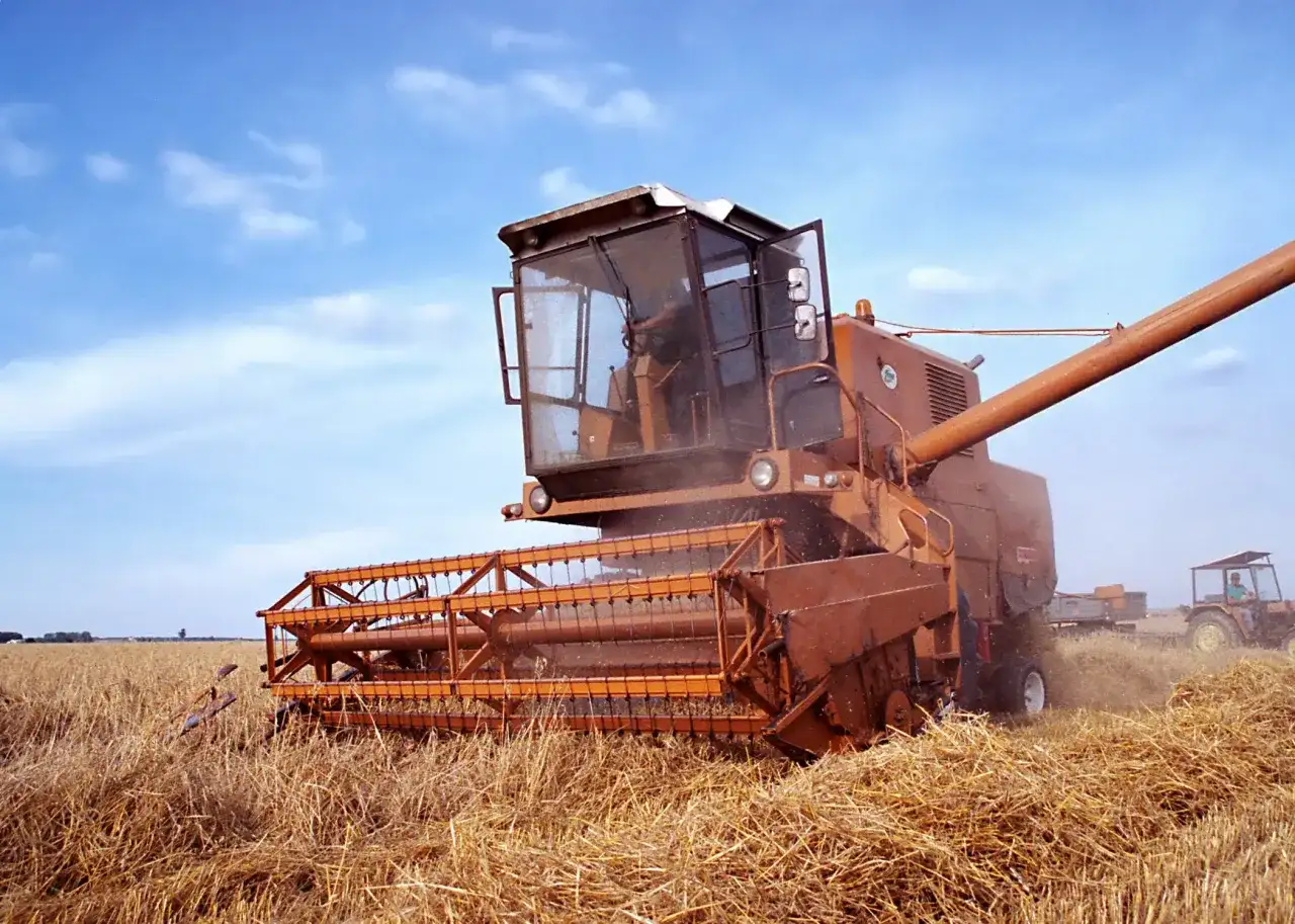 Ile wchodzi oleju do silnika bizon zo56? Oto kluczowe informacje