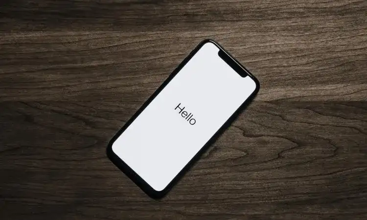 Jak zaprosić dziewczynę na kawę SMS, aby nie czuła presji