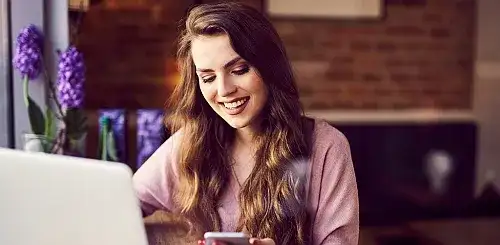 Jak zapytać dziewczynę o spotkanie: 8 skutecznych porad