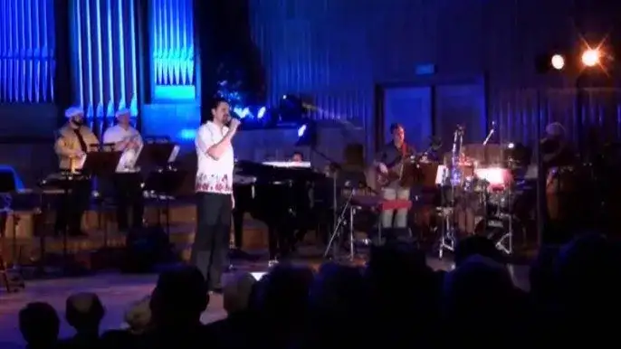 Marcin Naruszewicz: Tenor, kariera, role i występy