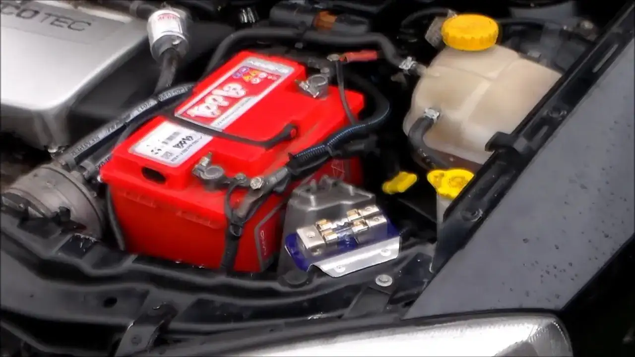 Jak wybrać bezpiecznik do wzmacniacza samochodowego, aby uniknąć uszkodzeń