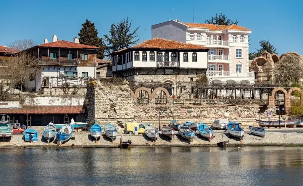 Nessebar: Co zwiedzić? Przewodnik po Perle Morza Czarnego