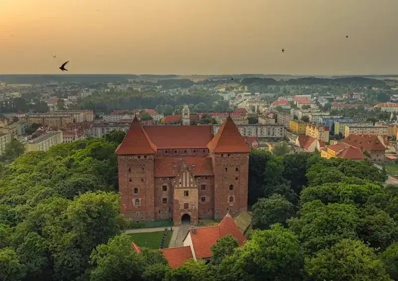 Zamek w Niemczy: Fascynująca historia i tajemnice architektury