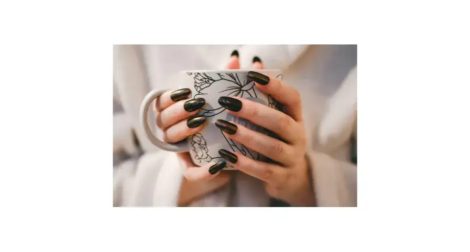 Odkryj idealny kształt paznokci: harmonia dłoni i stylu życia