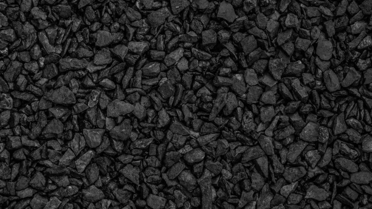 Z czym można mieszać ekogroszek, aby poprawić efektywność spalania