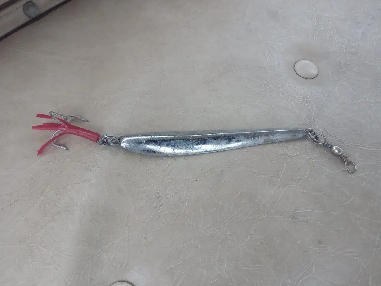 Najlepsze przynęty na makrele: skuteczne metody na udane połowy