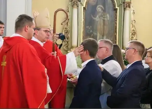 Co to jest sakrament bierzmowania i dlaczego jest tak ważny?