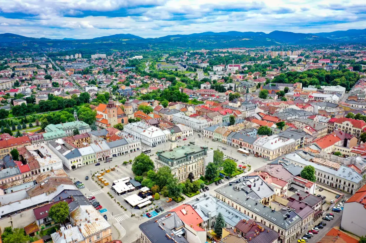 Nowy Sącz: Co zobaczyć? Odkryj perły Małopolski w 1 dzień lub weekend!