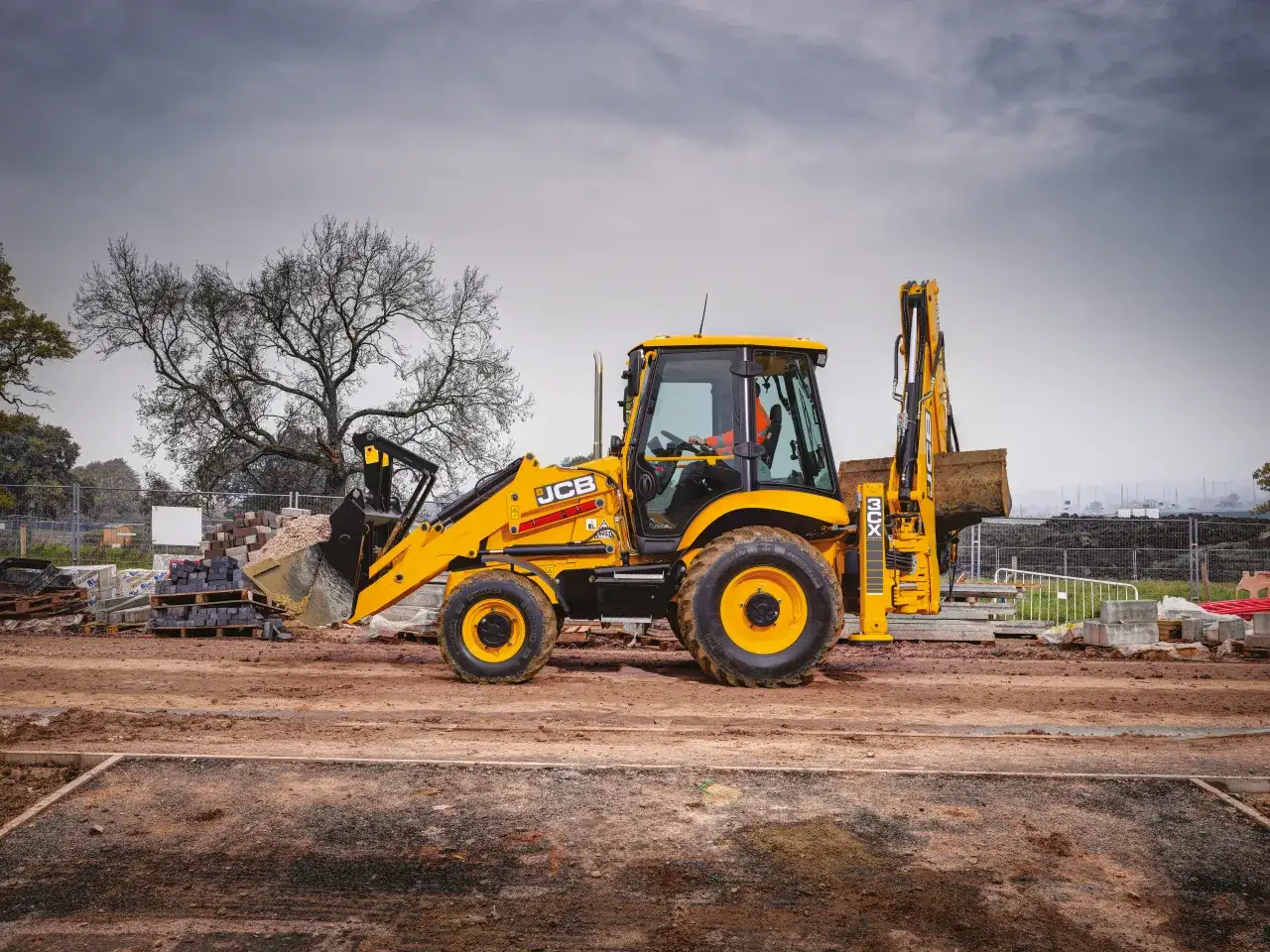 Zużycie paliwa koparko-ładowarki JCB 3CX: fakty i oszczędności