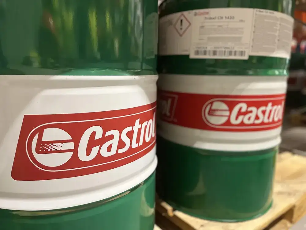 Jaki olej hydrauliczny do koparki? Wybierz najlepszy dla swojej maszyny