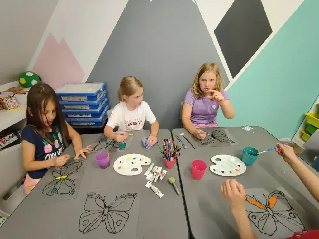 Jak zorganizować warsztaty dla dzieci, aby były ciekawe i bezpieczne